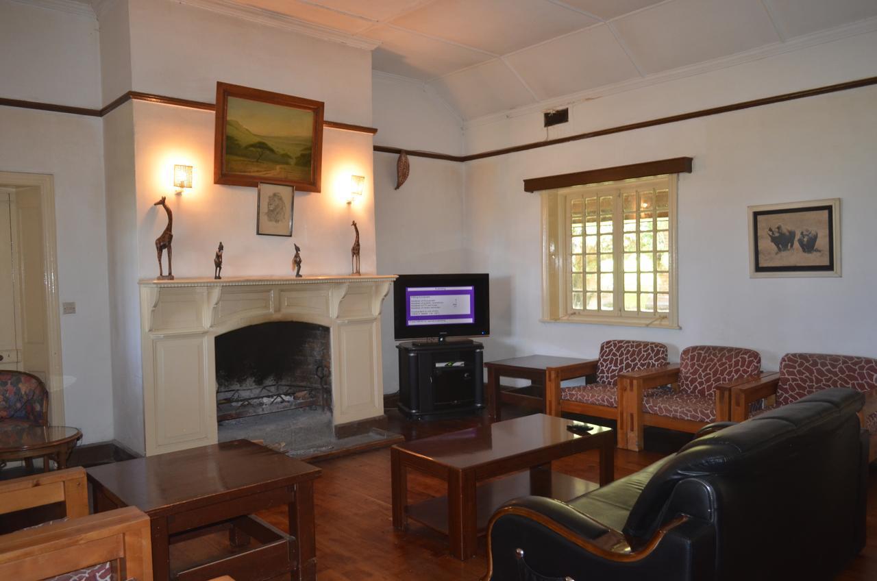 Jacaranda Lake Elementaita Lodge Gilgil Bagian luar foto